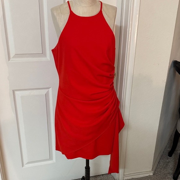 Badgley Mischka Dresses & Skirts - Badgley Mischka Vibrant Red Halter Ruched Mini Dress